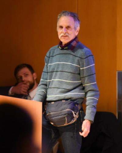 Professor Hodes asserts philosophy supremacy 